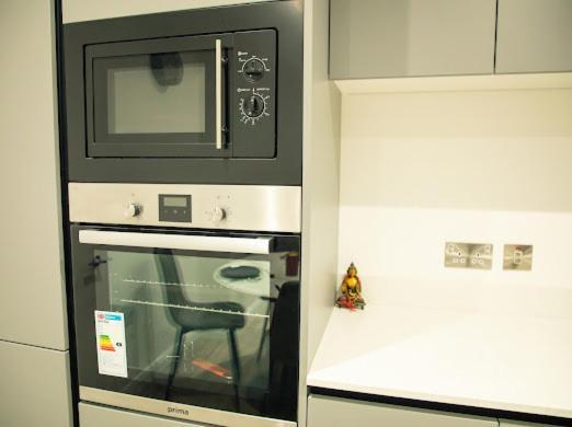 City Centre Luxury Apartment 벨파스트 외부 사진