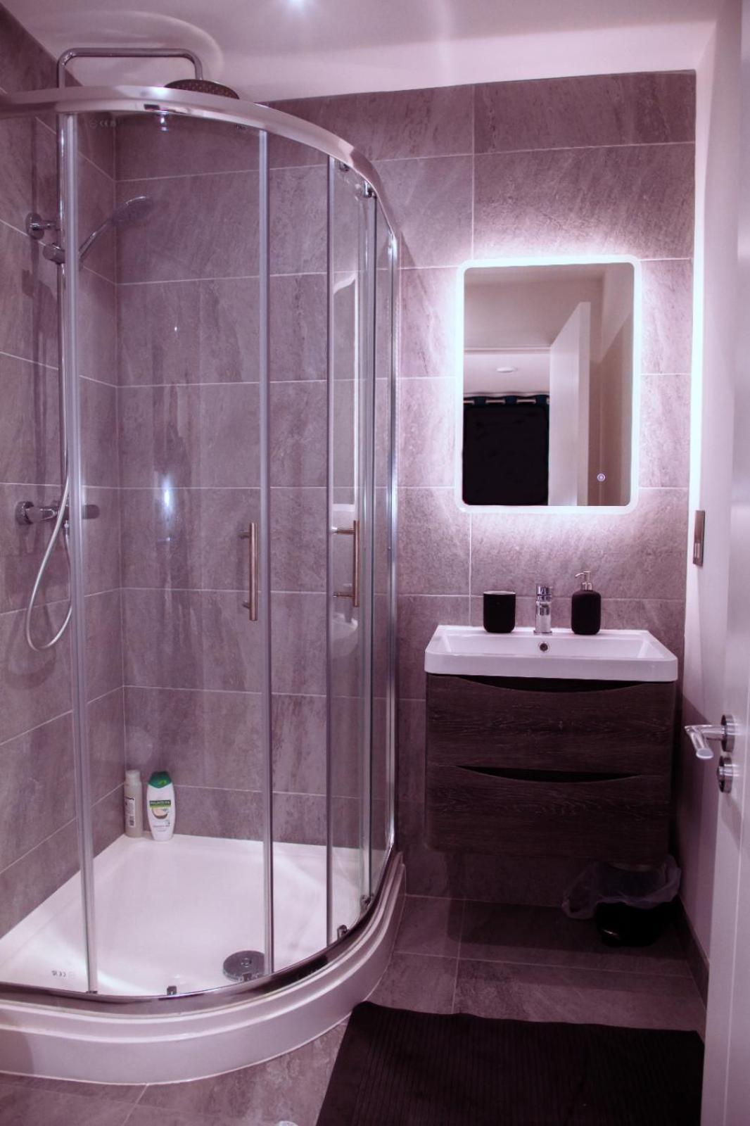 City Centre Luxury Apartment 벨파스트 외부 사진