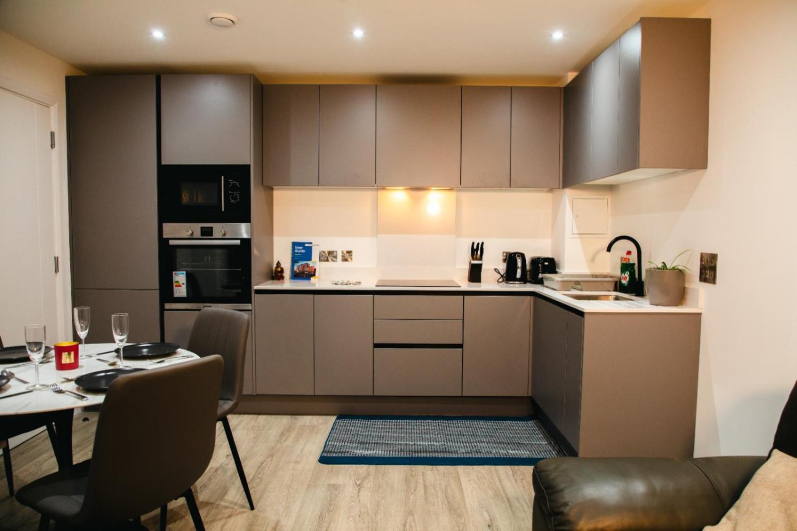 City Centre Luxury Apartment 벨파스트 외부 사진